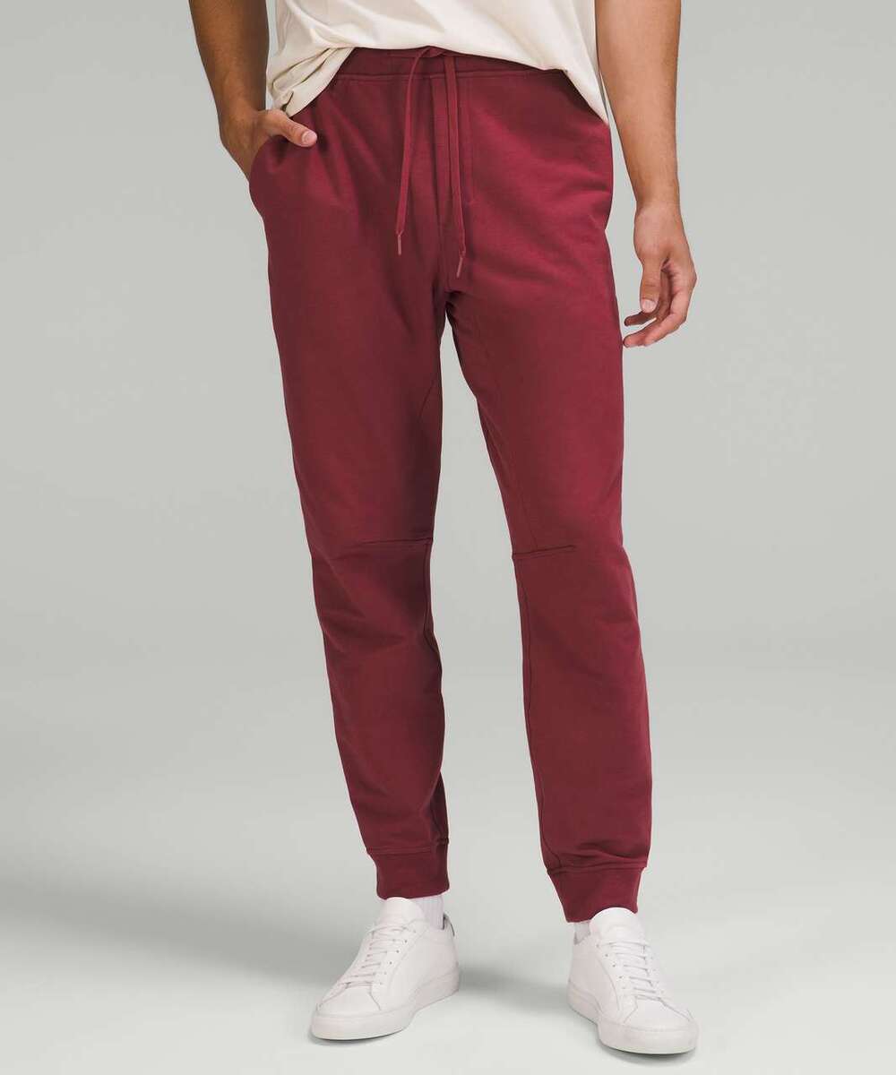 Lululemon City Sweat Jogger Mulled Wine size Small